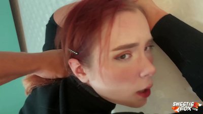 Người đàn ông fuck trong những miệng và L. ngoan ngoãn tóc đỏ trượt tuyết và Hãy trên vú